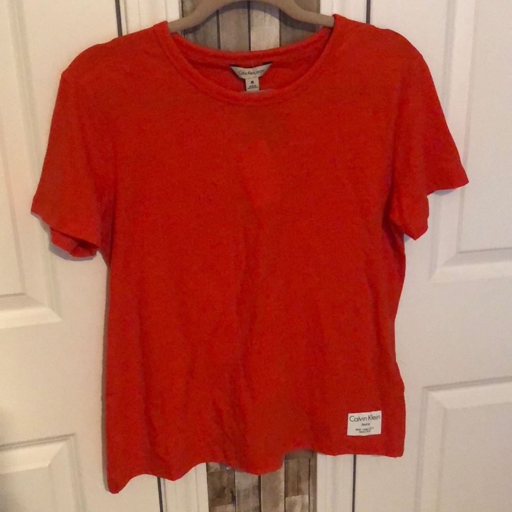 Split-back Tee